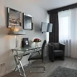 Apartment Boardinghouse *