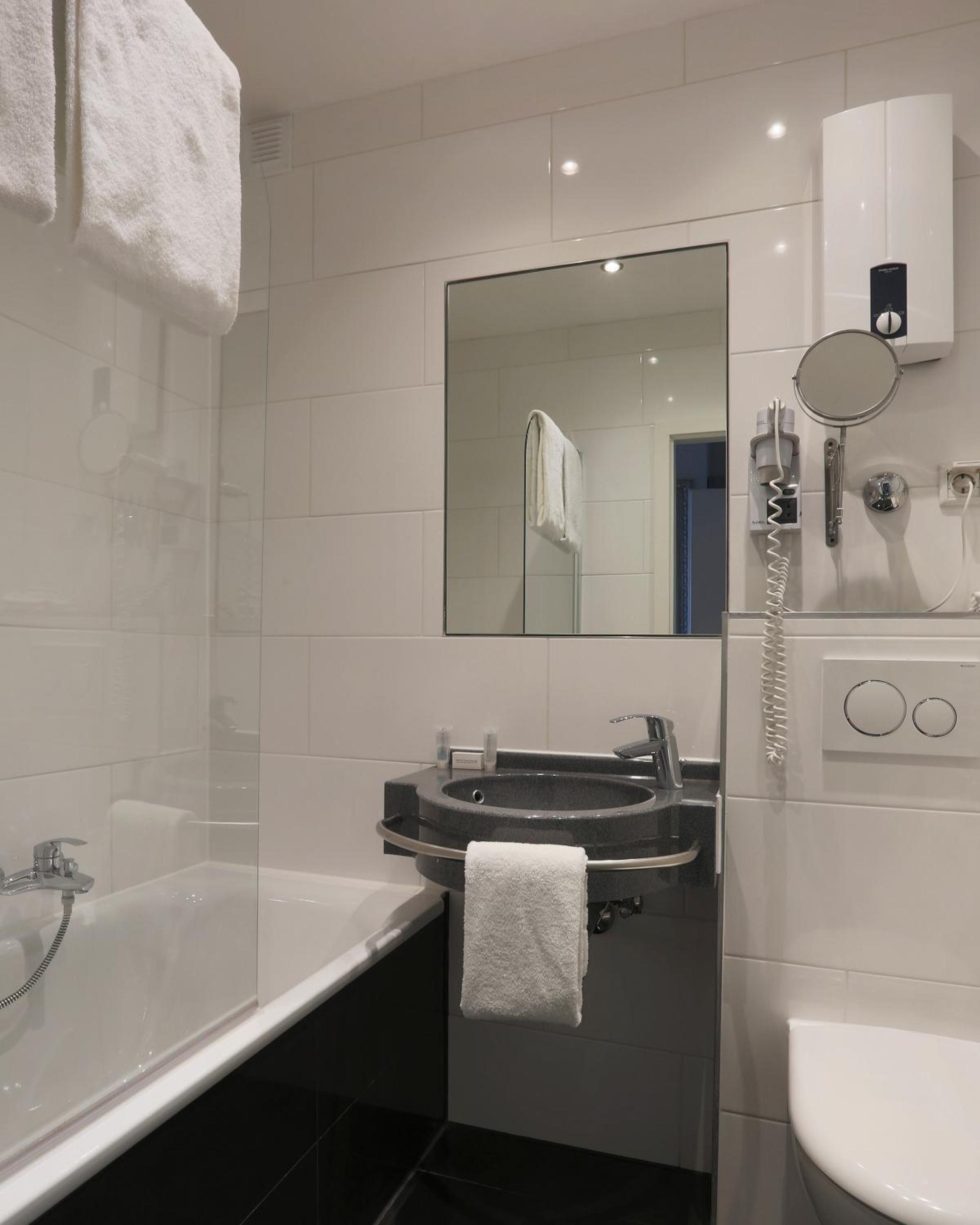 Boardinghouse Apartment